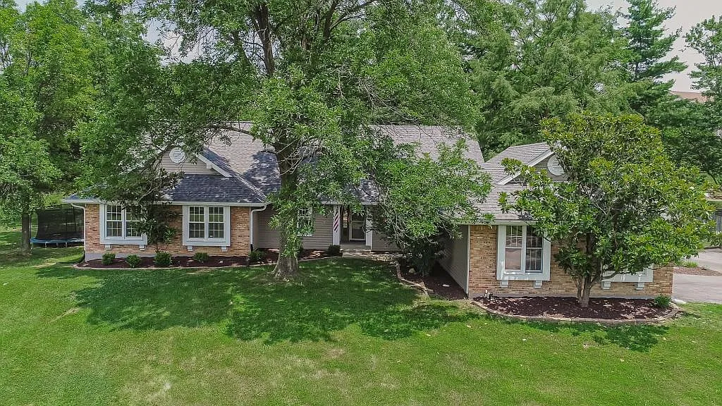 14797 Chesterfield Trails Dr photo 1