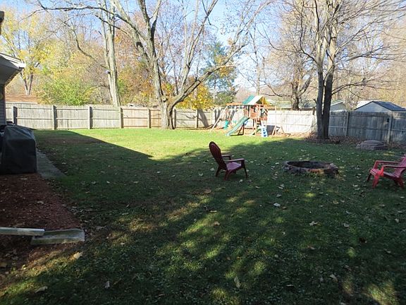 Fenced in Back Yard
