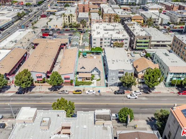 2961 W 8th St, Los Angeles, CA 90005