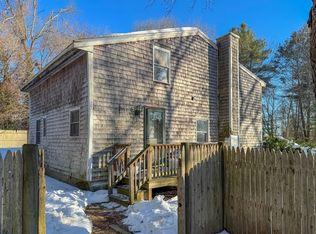 23 5th Ave, Lakeville, MA 02347
