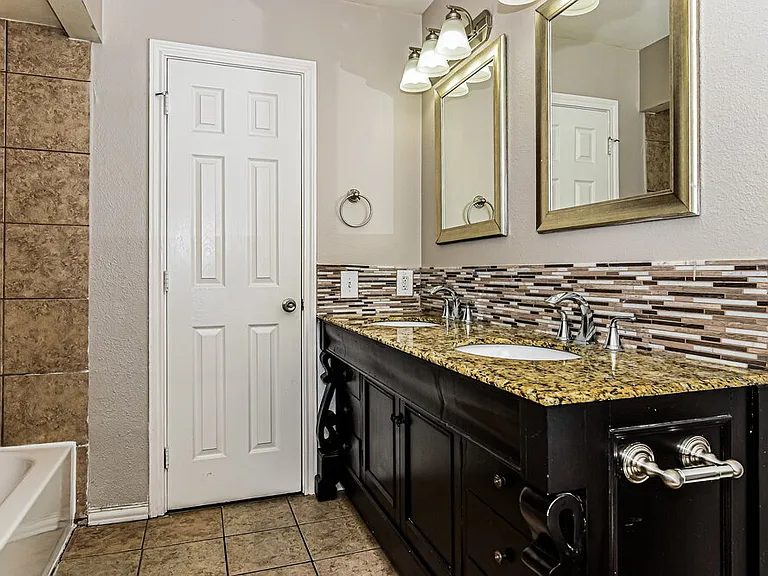 4509 Horizon Dr — Photo 11