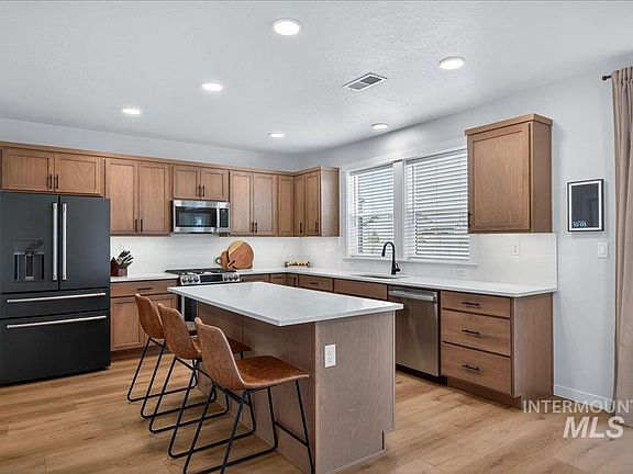 3rd image of 1993 Perth Ct Lot 2