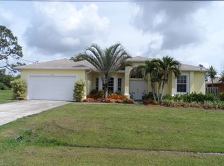 871 SW Jaslo Ave, Port Saint Lucie, FL 34953