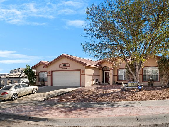 3rd image of 10808 Loma De Amor Ln