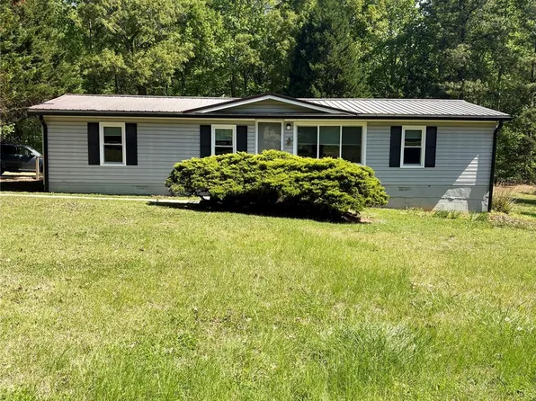 5022 Wrenn Dr, Denver, NC 28037