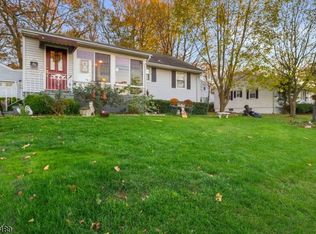 72 Wiltop Rd, Netcong, NJ 07857