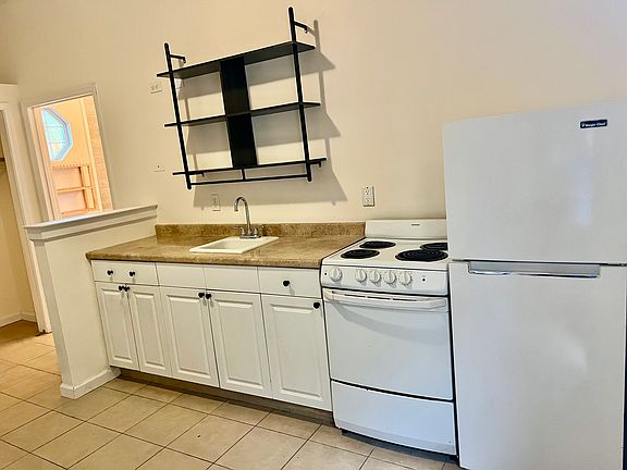 4th image of 3856 Eloise St #1A