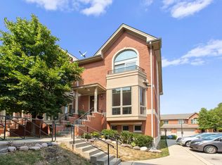 63 Northfield Ter, Wheeling, IL 60090