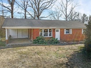 402 Ponderosa Rd, Stanley, NC 28164