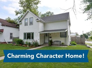 1224 6th St S, Fargo, ND 58103