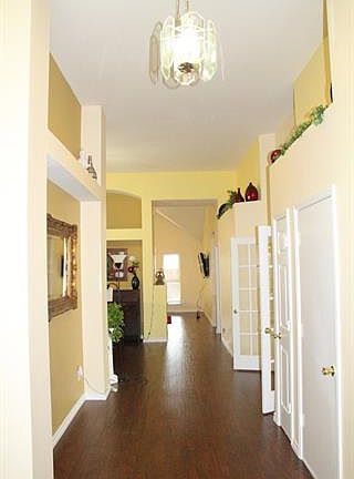 4th image of 252 Brookdale Dr