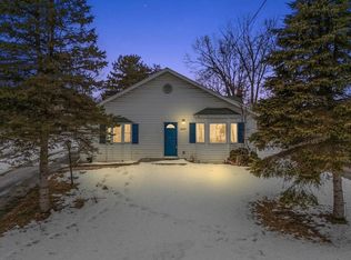 425 East Rd, Holly, MI 48442