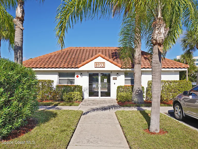 8922 Laguna Ln #201 — Photo 39