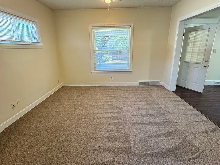119 Olive St — Photo 11