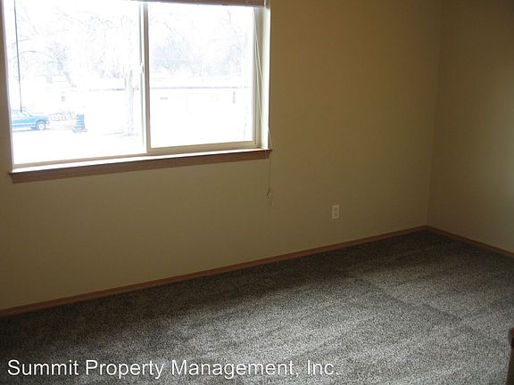 3rd image of 1520 Cooley St APT 2