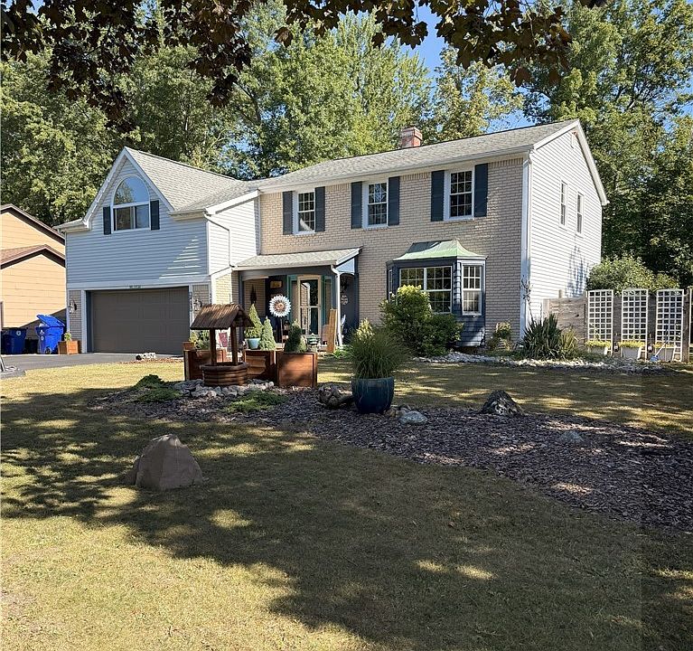 1st image of 258 Misty Ln