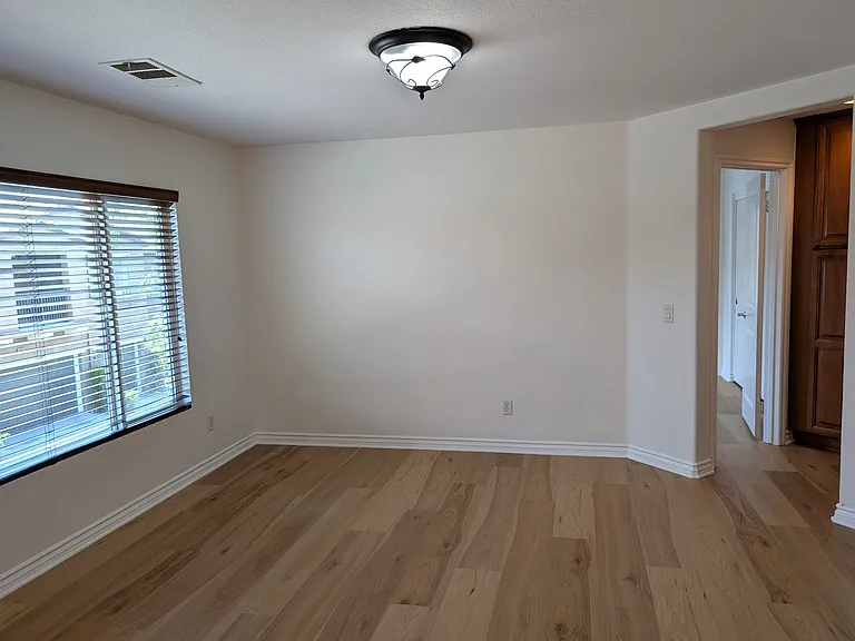 19335 Laroda Ln — Photo 6