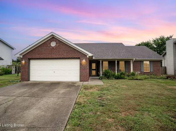2406 Kingsfield St, Jeffersonville, IN 47130