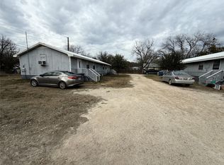 217 NE 2nd St, Cross Plains, TX 76443