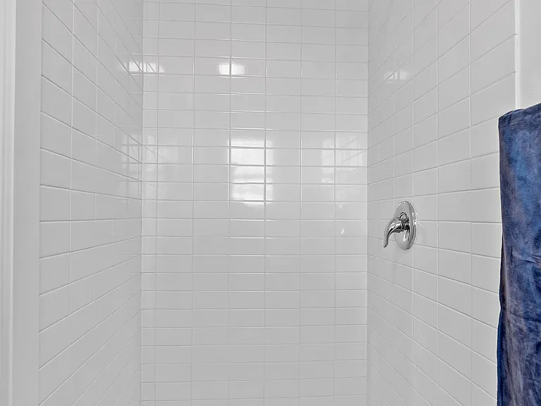 306 E 30th St #109 — Photo 14