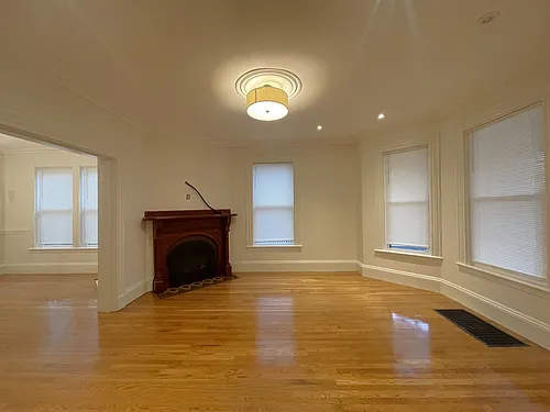 158 Cypress St Photo 1