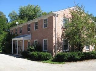 706 Cherry Ave, Lake Forest, IL 60045