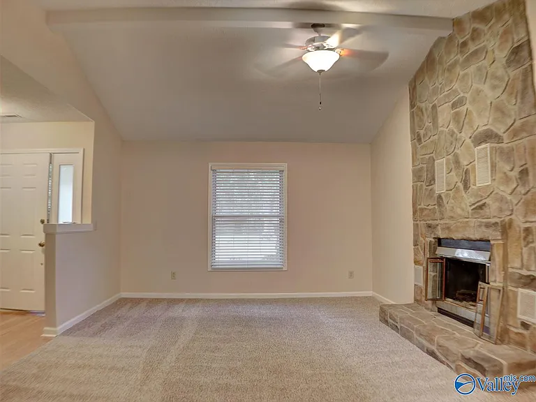 2503 Wynterhall Rd SE — Photo 2