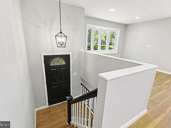 4th image of 3010 Marlin Dr