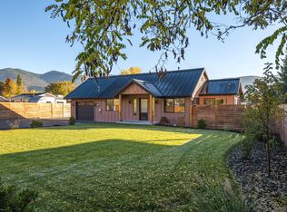 1363 NW Highland Ave, Grants Pass, OR