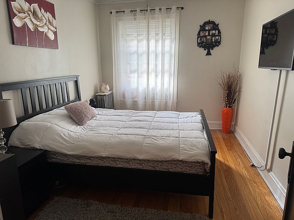 4th image of 5052 N Winchester Ave #2