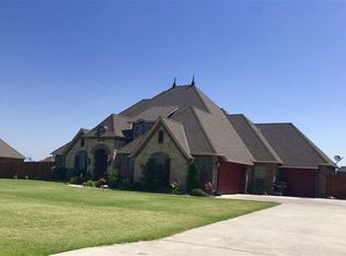949 Rock Ridge Rd, Elgin, OK 73538