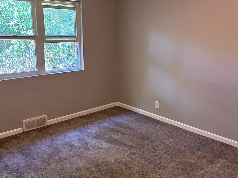 6021 Birch St — Photo 9