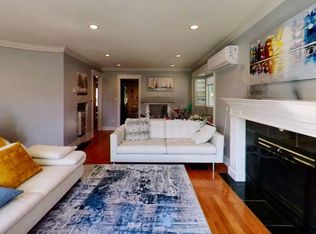 3095 E 45th Ave, Vancouver, BC V5R 3C8
