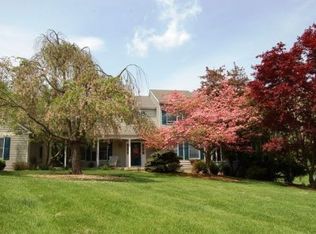 7 Hickory Ridge Dr, Blairstown, NJ 07825