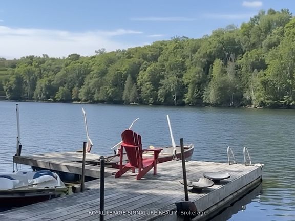 4th image of 613 Long Lake Rd