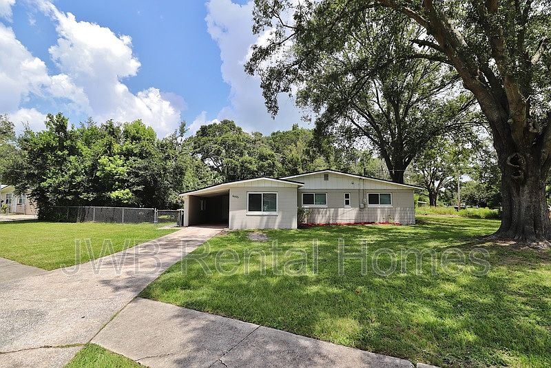 1st image of 6805 Bambi Ln