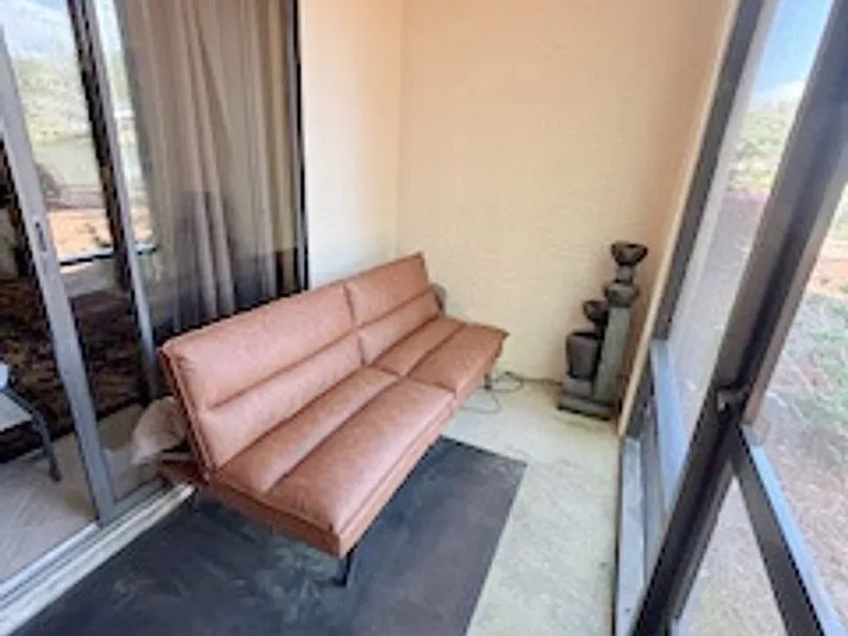 207 Southlake Ct — Photo 10