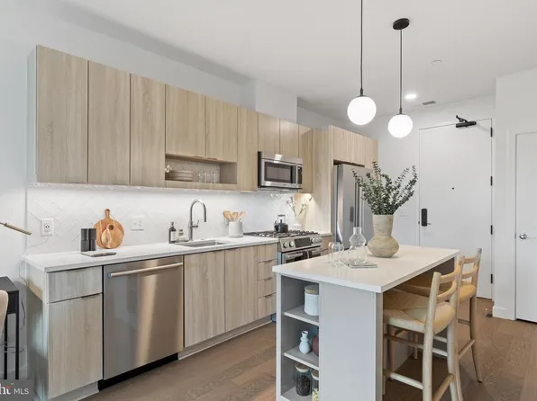 7175 12th St NW Unit 421, Washington, DC 20012