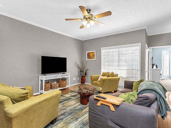 4th image of 12680 Hillcrest Rd APT 4203