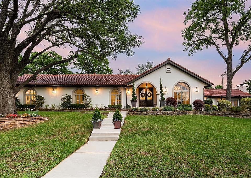 1st image of 6820 Meadow Lake Cir