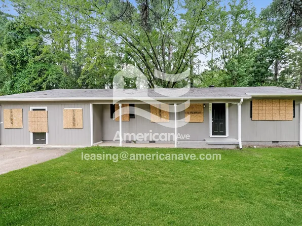 244 McDowell Park Cir, Jackson, MS 39204