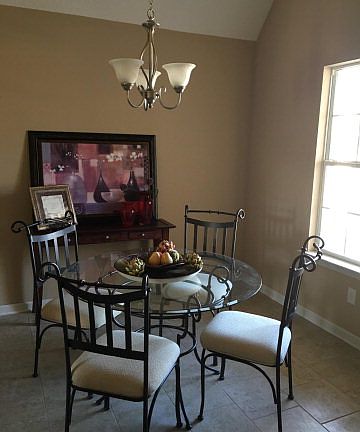 3rd image of 915 Bayou Vista Dr