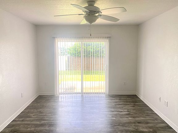 4th image of 10534-10588 SE 67th Ct #10542-R-8133