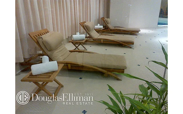 Sold by Douglas Elliman | media 21