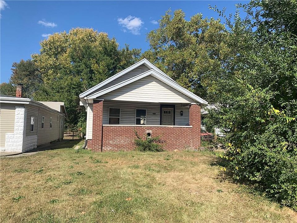2nd image of 1048 W 36th St