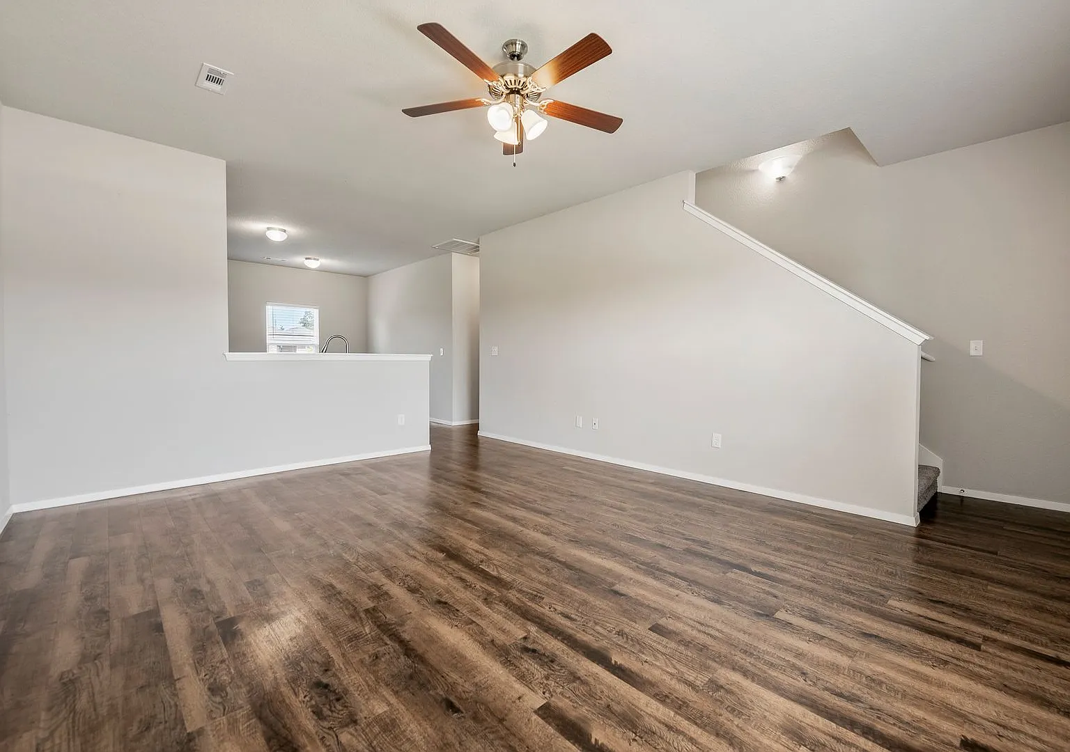 New Home Waiting For You! — Photo 2