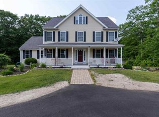 25 Wintergreen Dr, Barrington, NH 03825