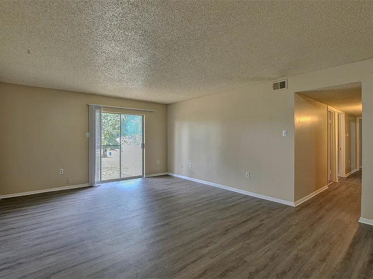 Westbridge Apartments Interior