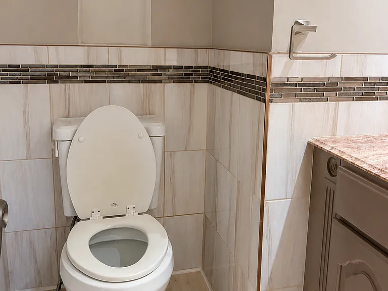 5 Dennison Pl — Photo 32