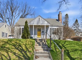 1102 Arborview Blvd, Ann Arbor, MI